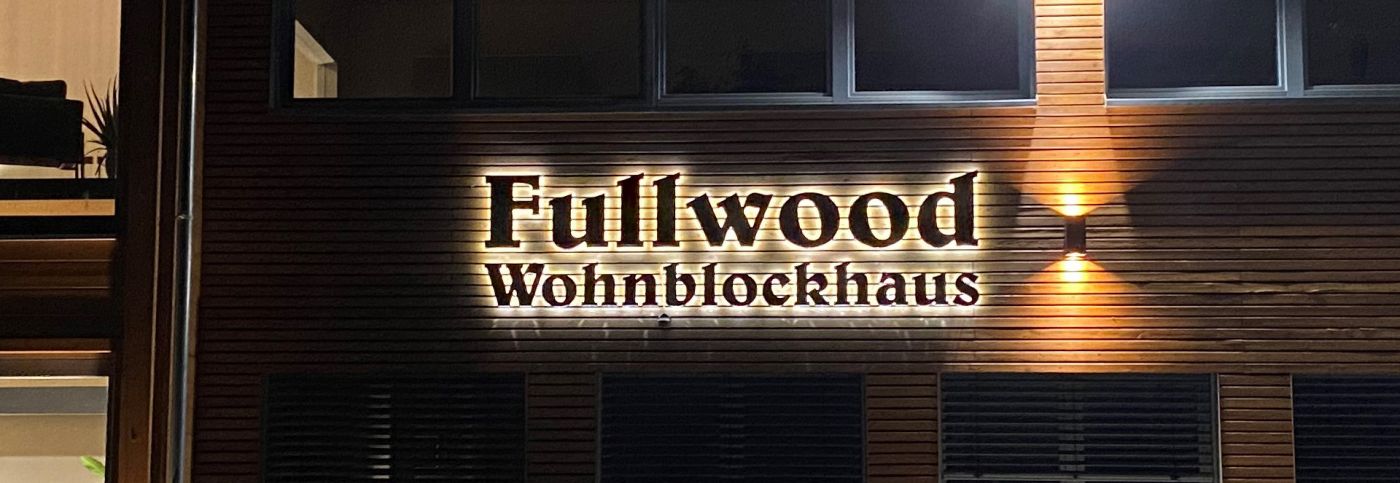 Weitere Werbeanlagen unter Referenzen